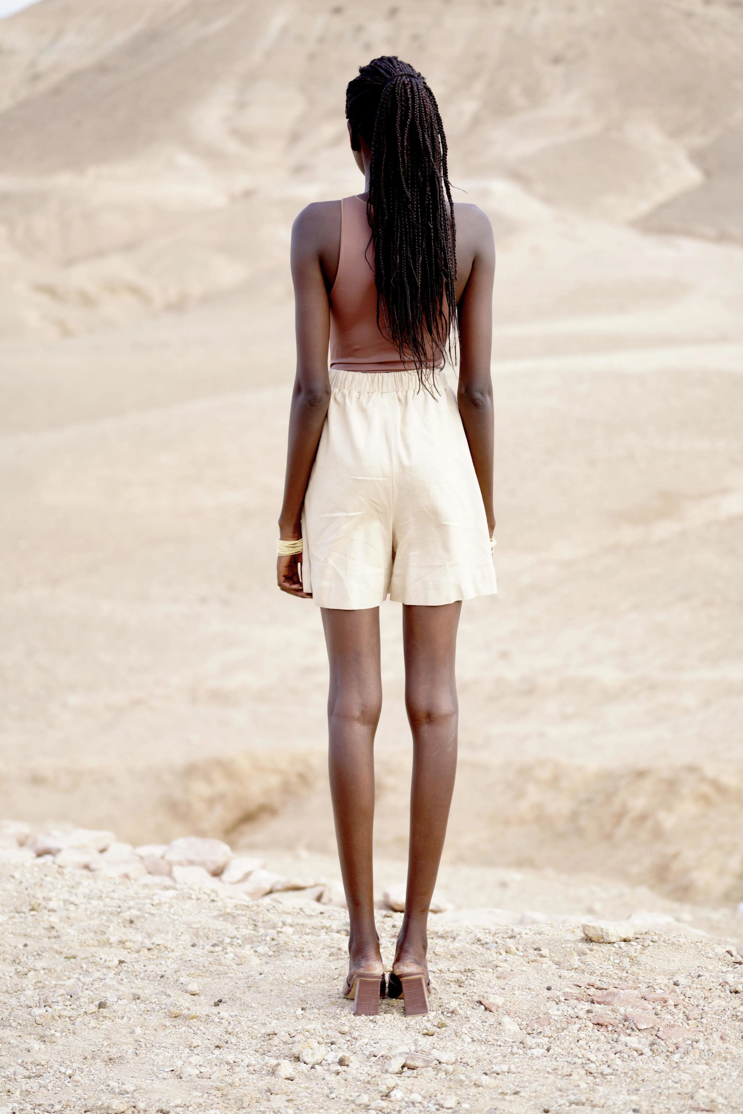 MAISON BEIGE SHORT EN LIN - FAUDA