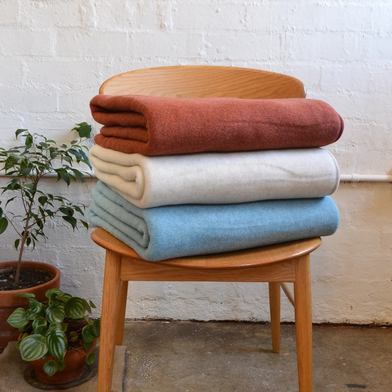 Organic Merino Wool Fleece Blanket - Large (180x160cm)