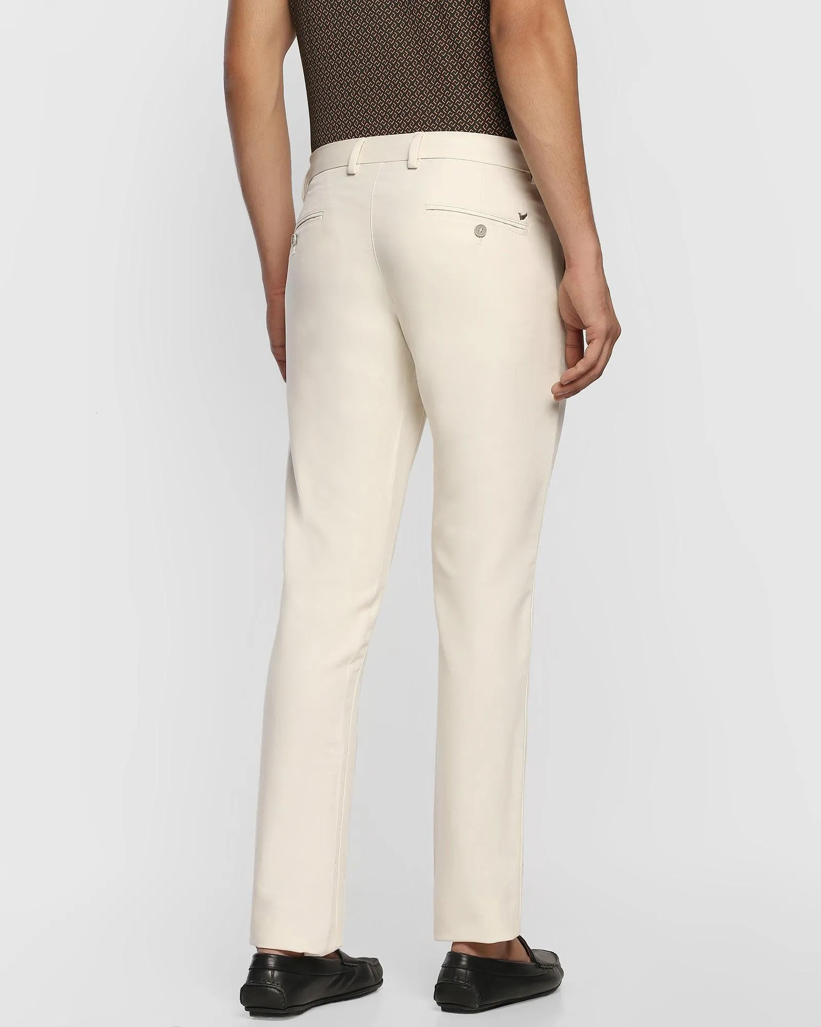 Slim Comfort B-95 Casual Beige Solid Khakis - Supima