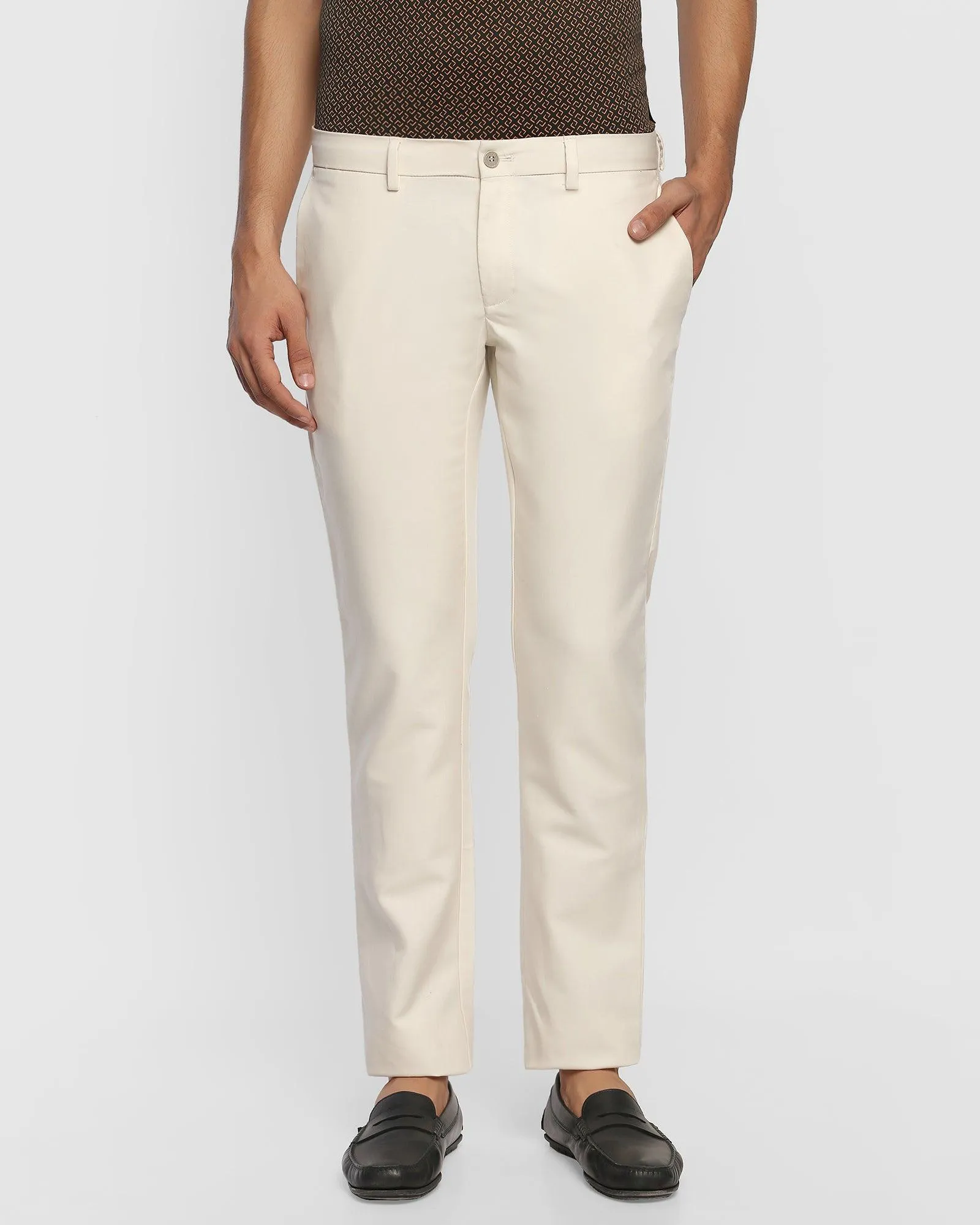 Slim Comfort B-95 Casual Beige Solid Khakis - Supima