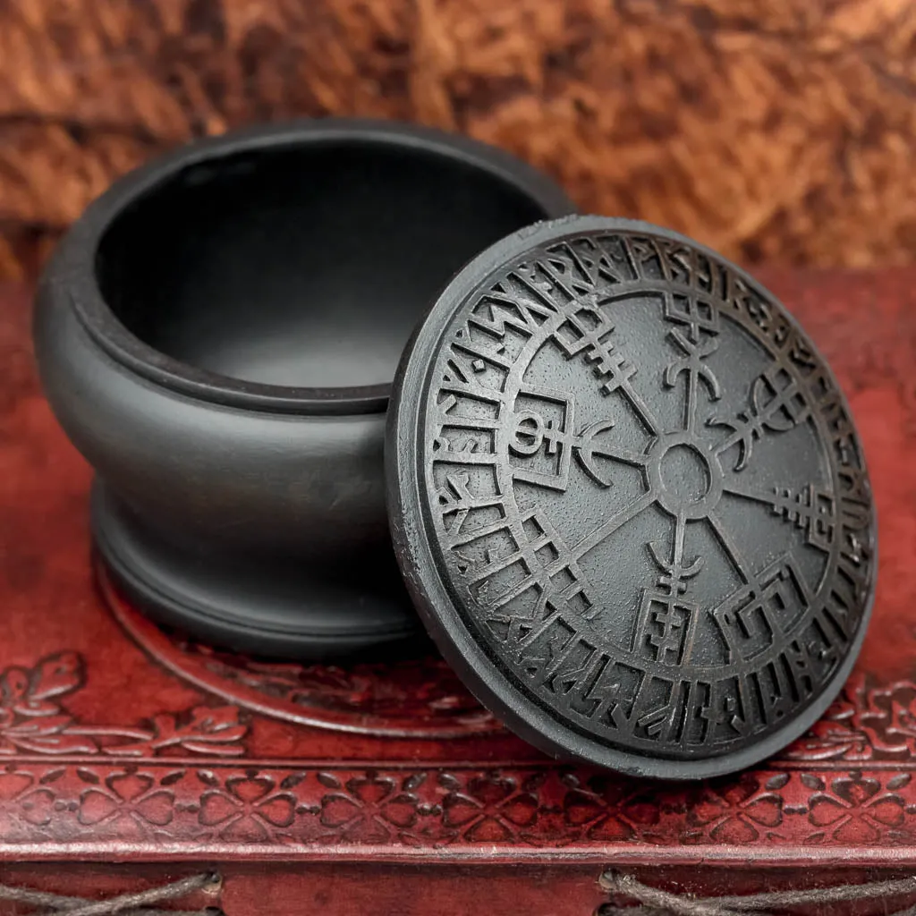 Vegvisir Treasure Box